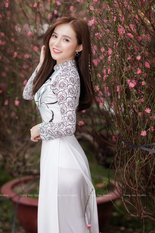 一线明星带队公益篮球赛，为偏远地区孩子点亮未来，篮球公益项目