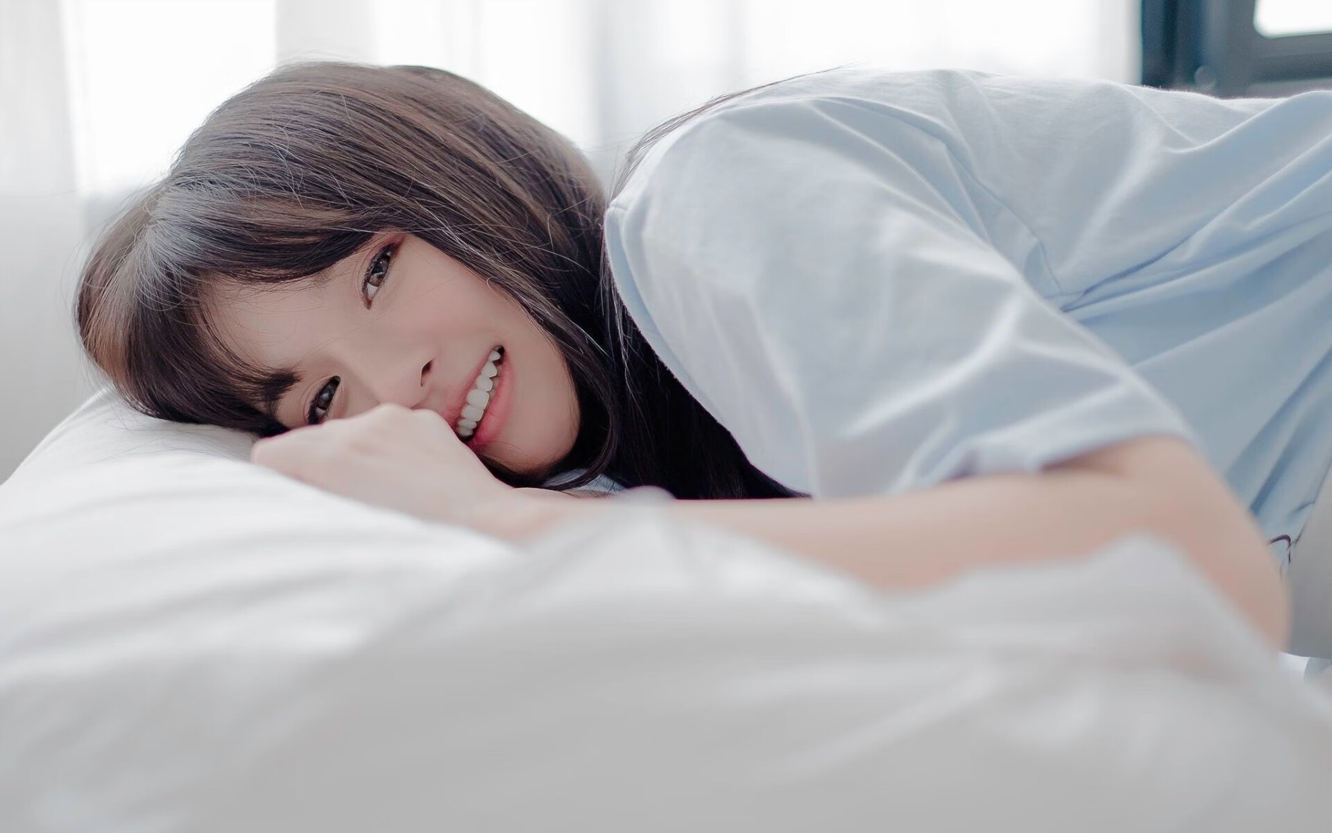 夺冠热门展开正面交锋,见证夺冠时刻