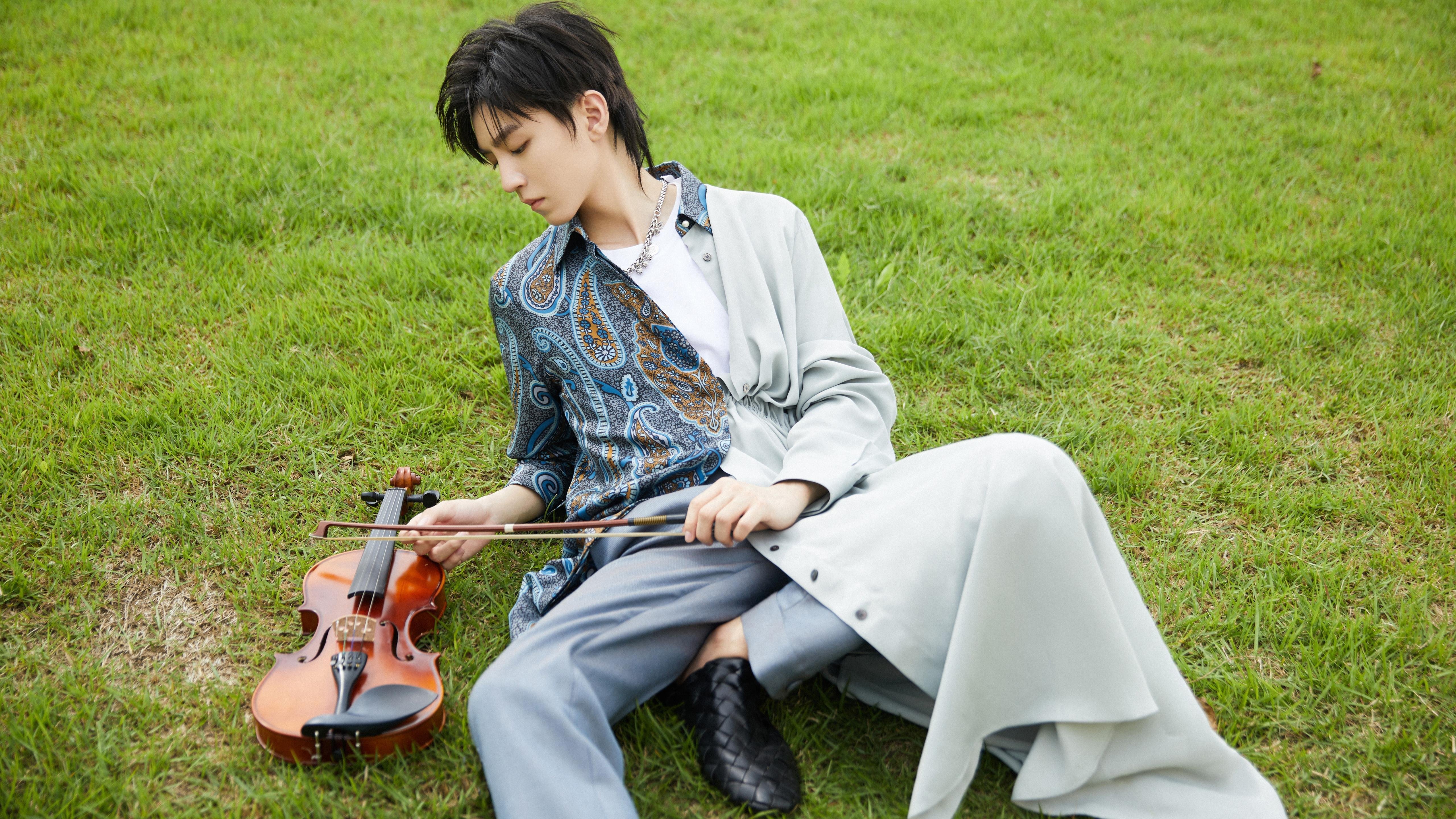 男子跳水动作细节改善显著,男子跳水几个动作