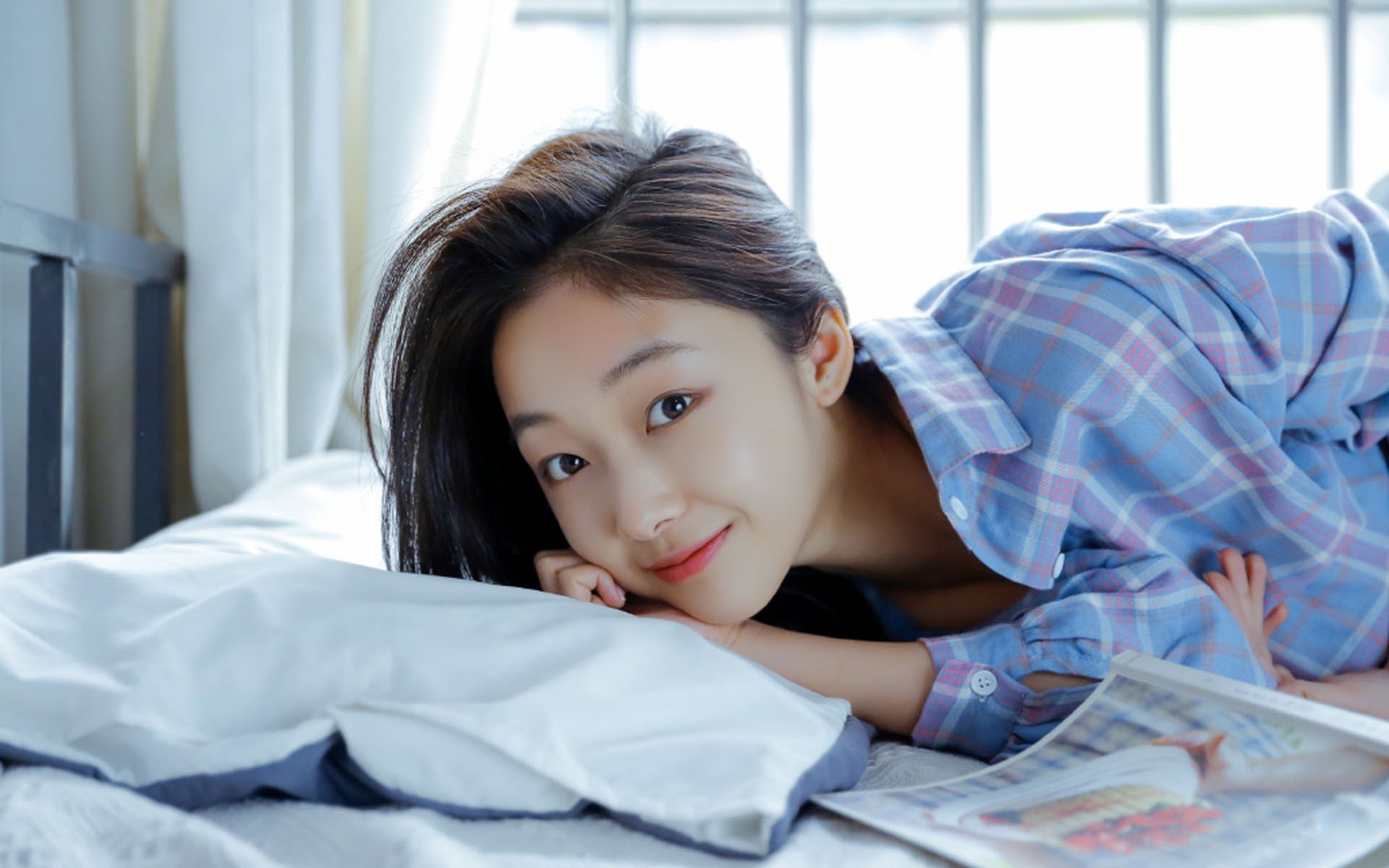 九游app下载中心-莱谢恩·卡萨斯用坚韧精神征服赛场挑战，萨拉·莱恩