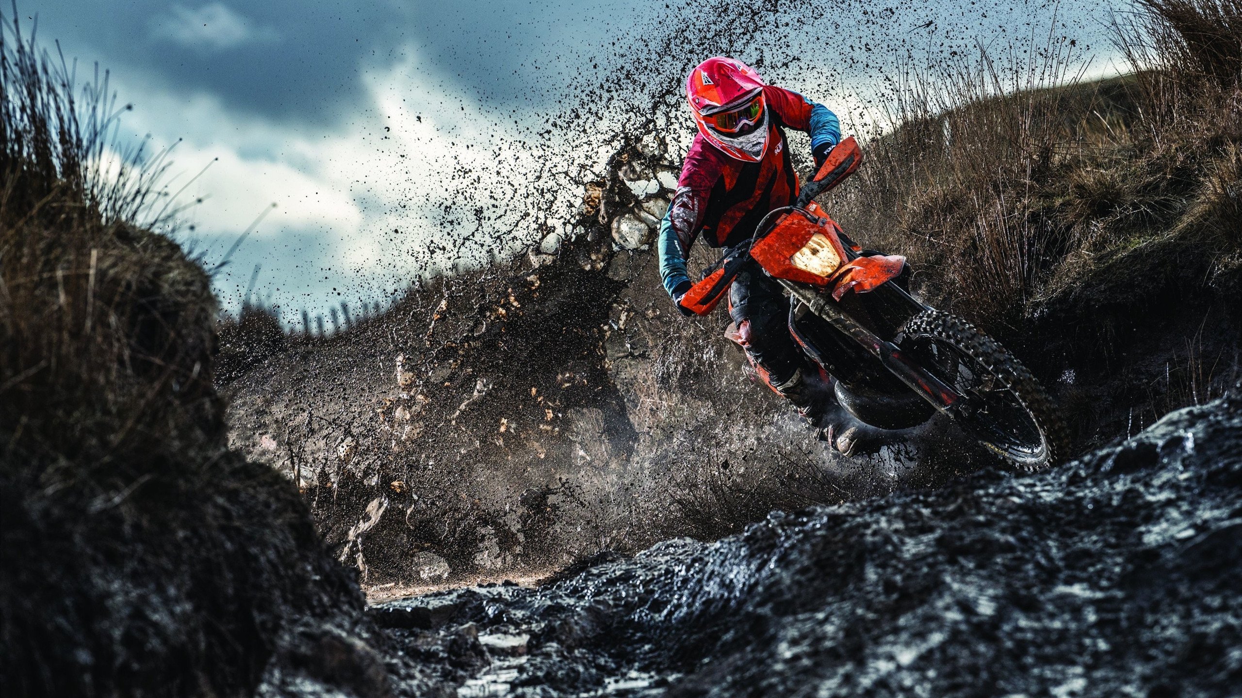 梅西荣膺金球奖第八冠，梅西入围金球奖